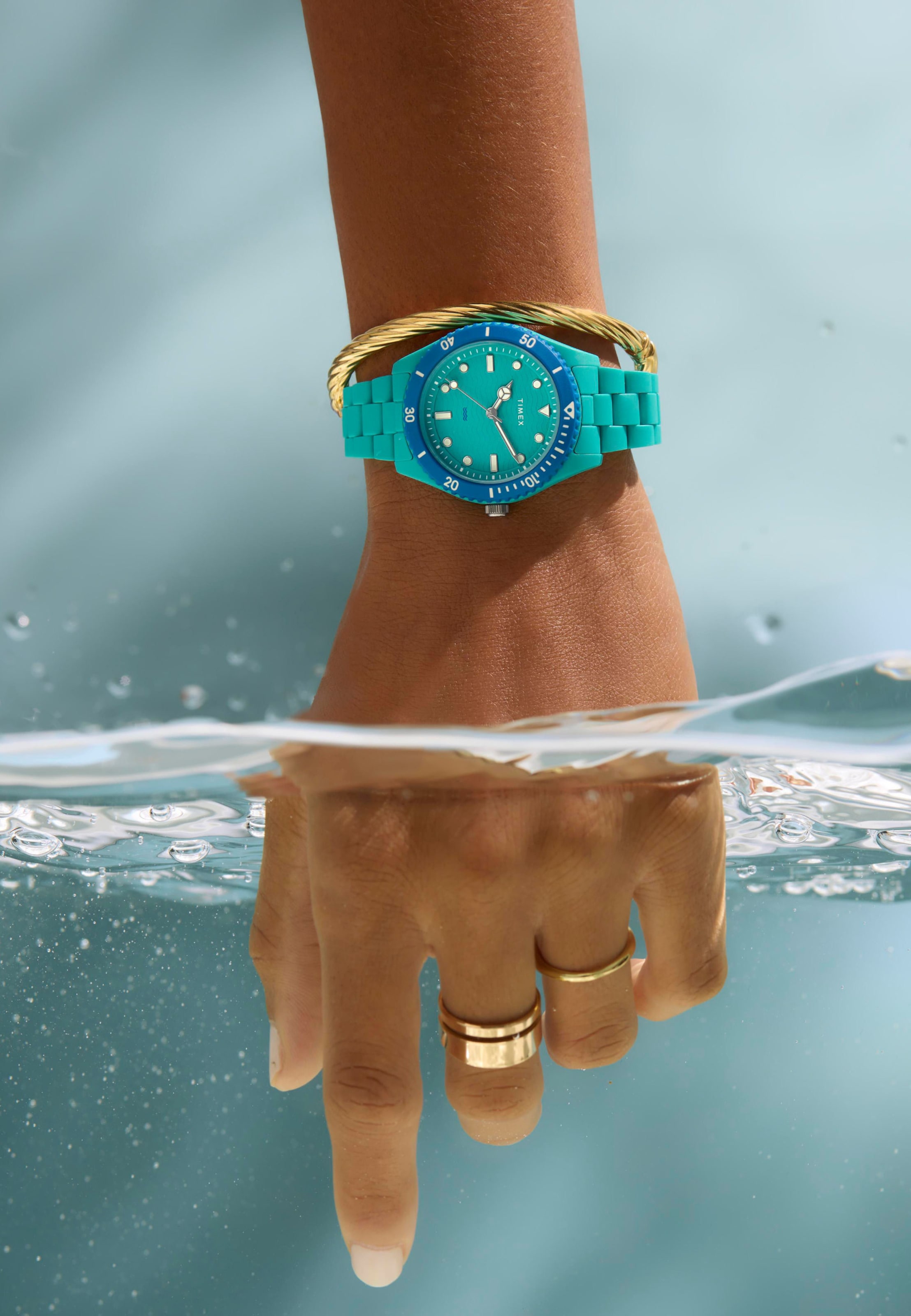 TIMEX Analog Watch 'Legacy #tide™ - Ocean Diver Inspired' in Grün: Vorderseite