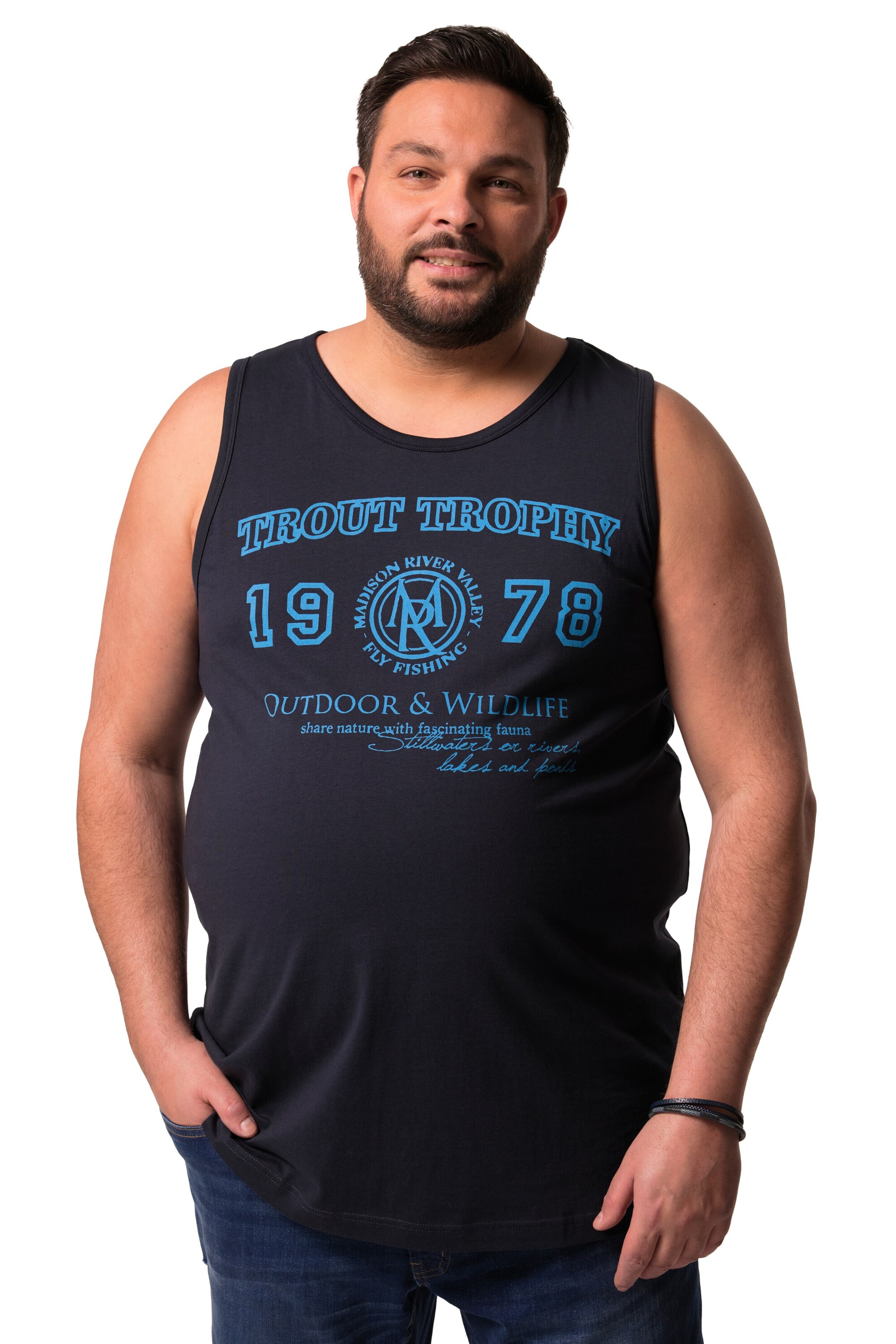 Men Plus Shirt in Blue: front