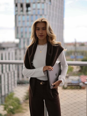 SASSYCLASSY Shirt‌‌‌‌ in Weiß