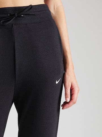 NIKETapered Sportske hlače 'One' - crna boja