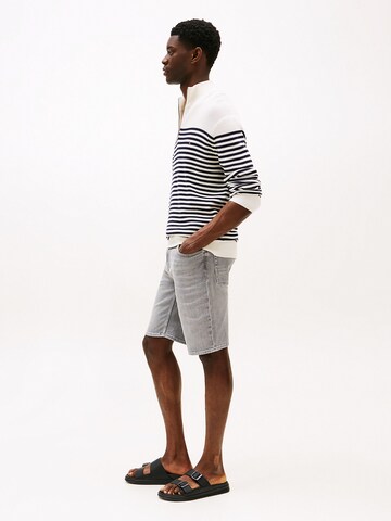 TOMMY HILFIGER Regular Jeans in Grey