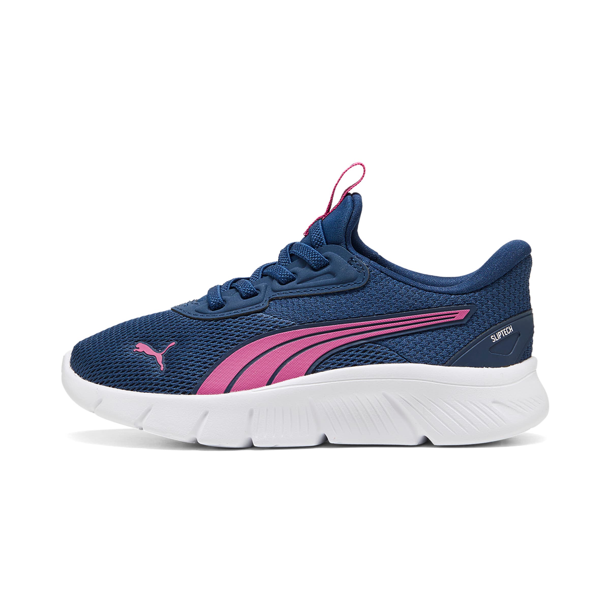 PUMA Slip On in Blau: Vorderseite