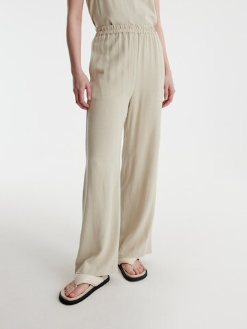 Wide Leg Pantalon 'Benja' EDITED en vert : devant