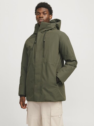 JACK & JONES Vinterparka i grøn: forside