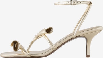Sandalo con cinturino 'Forever Comfort' di Next in oro: frontale