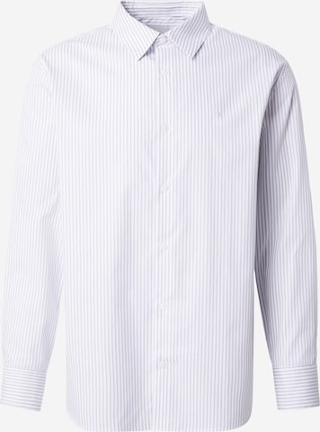 Calvin Klein Jeans - Camisa en gris: frente