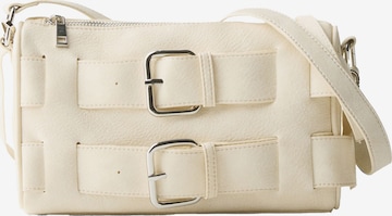 Bershka Shoulder Bag in Beige: front