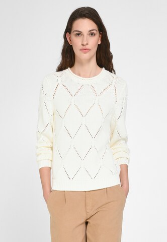 Peter Hahn Sweater in White: front