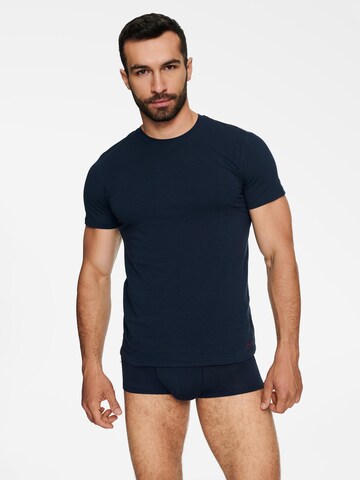 Henderson Shirt 'Elastisches Baumwoll-T-Shirt mit Rundhals, Bosco L' in Blauw