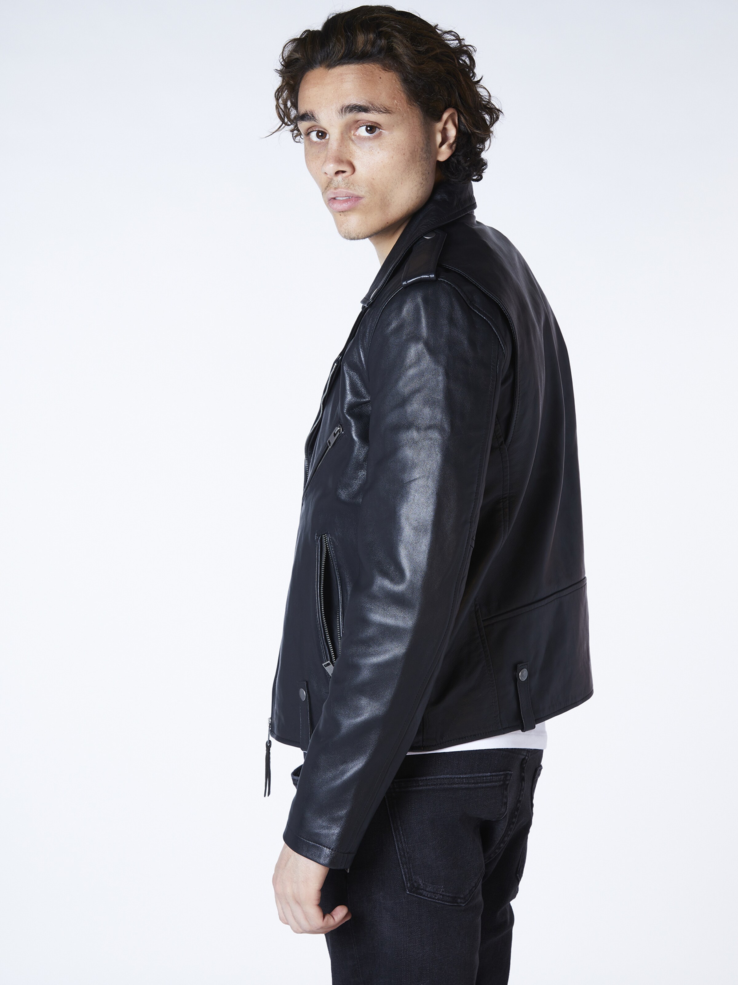 Veste mi saison Bolongaro Trevor en Noir ABOUT YOU