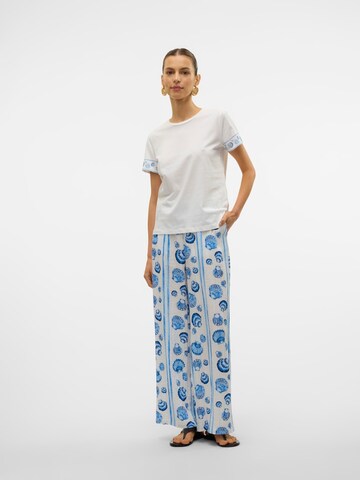 Maglietta di VERO MODA in bianco