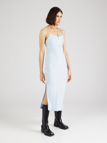 Robe 'NEW MAYA' ONLY en bleu : devant