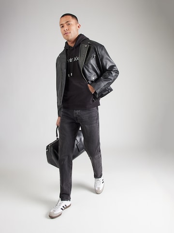Sweat-shirt Calvin Klein en noir