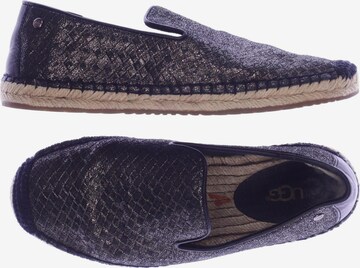 UGG Flats & Loafers in 36 in Black: front