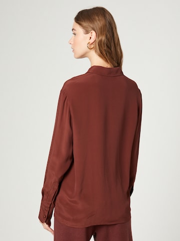 Guido Maria Kretschmer Women Blouse 'Lacey' in Brown