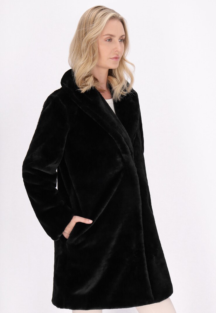 usha WHITE LABEL Mantel in Schwarz ABOUT YOU