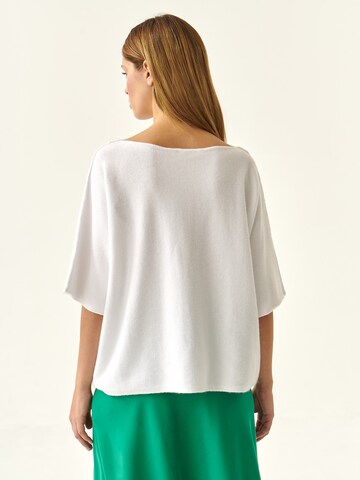 Pull-over 'Arbiza' TATUUM en blanc