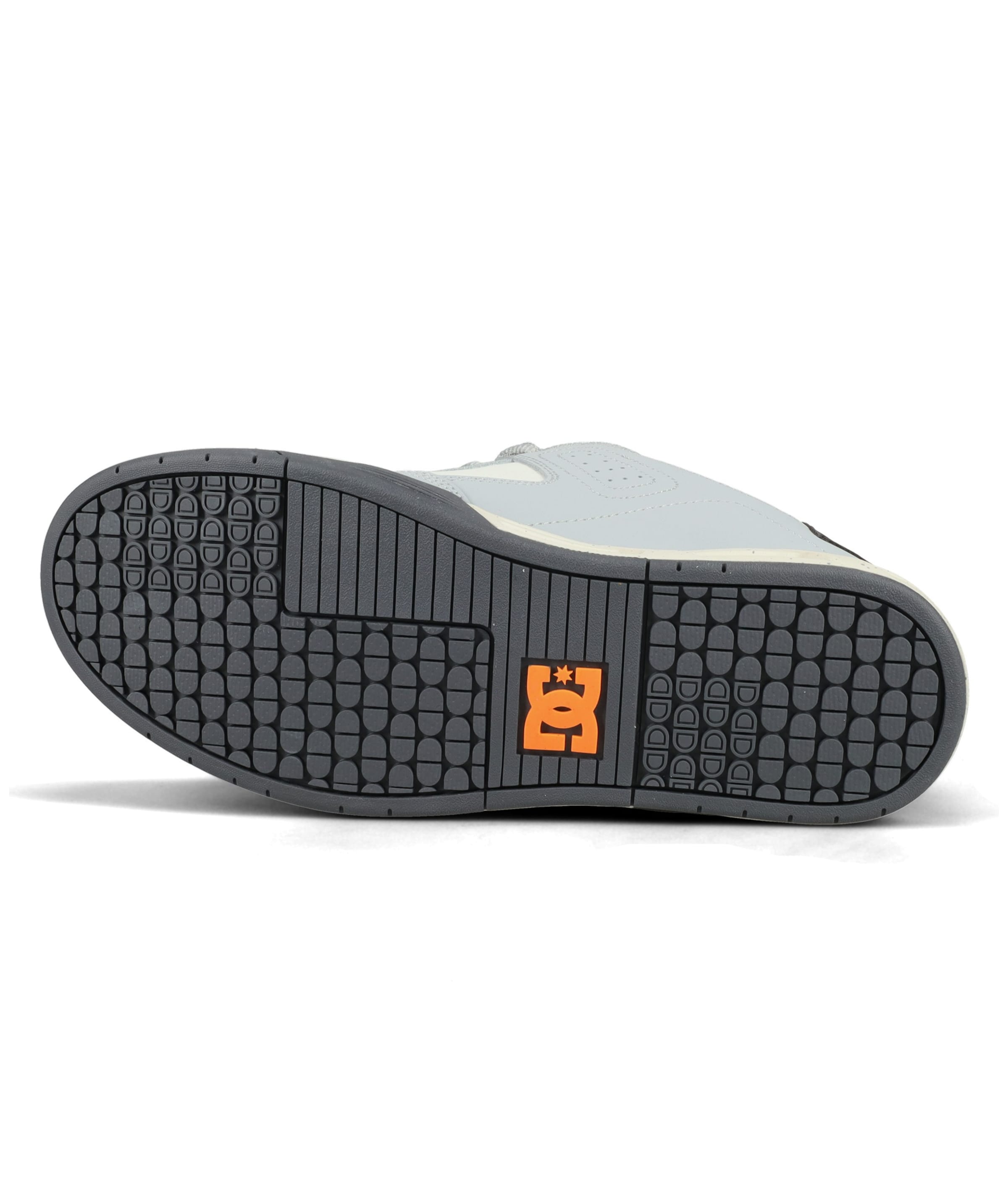 DC Shoes Sneakers in Grey
