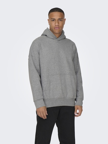Only & Sons Slim fit Sweatshirt 'Dan' in Grey