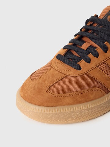 ADIDAS ORIGINALS Platform trainers 'Samba' in Brown
