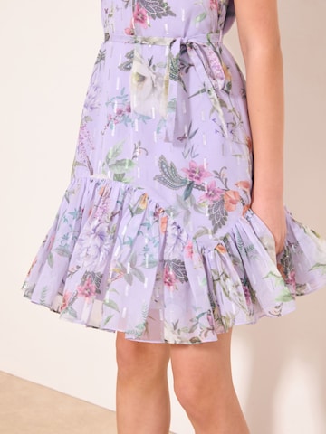 Robe Lipsy en violet