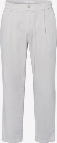 BRAX Regular Pleat-front trousers 'Fabio' in White: front