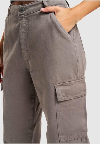Wide leg Pantaloni cu buzunare de la DEF pe gri
