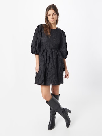 Robe 'JANI' Copenhagen Muse en noir : devant