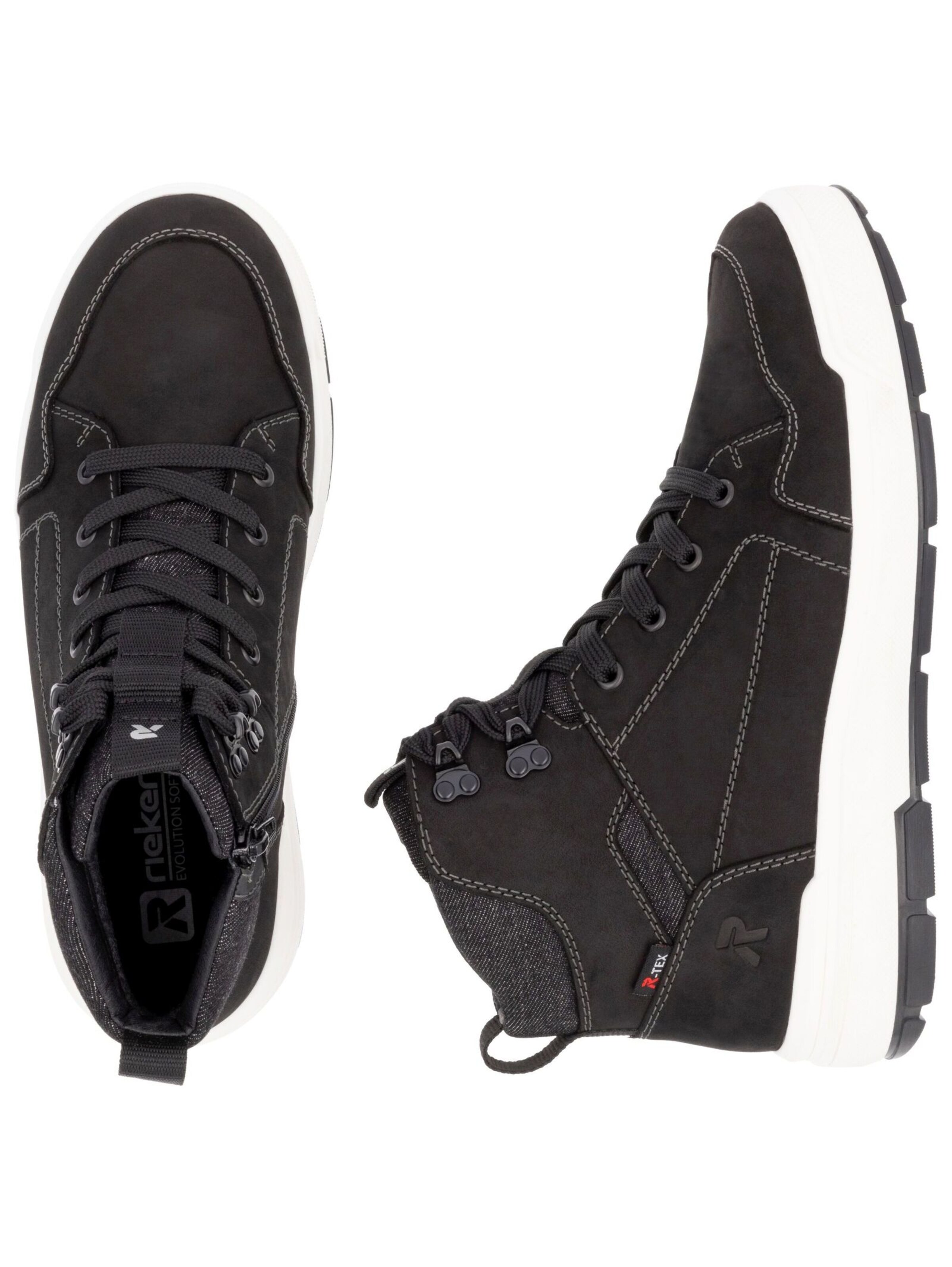 Boots stringati di Rieker Sport in nero