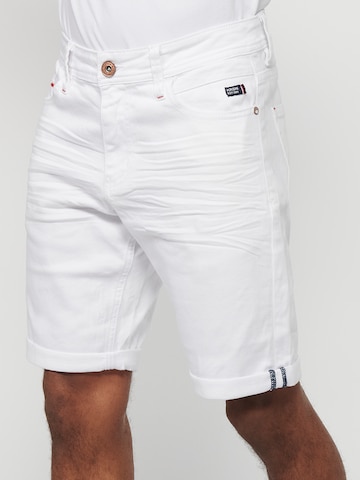 KOROSHI Regular Shorts in Weiß: predná strana