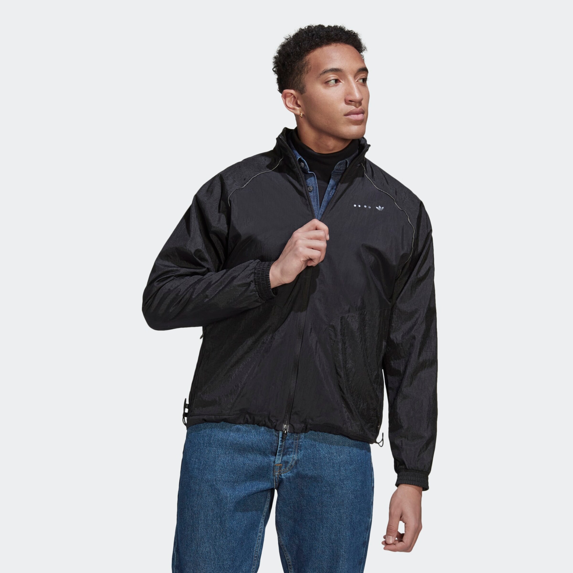 Between-seasons jackets 