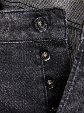 JACK & JONES Slimfit Jeans in Zwart