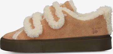 Sneaker bassa 'Quartz Mazie' di BLACKSTONE in marrone: frontale