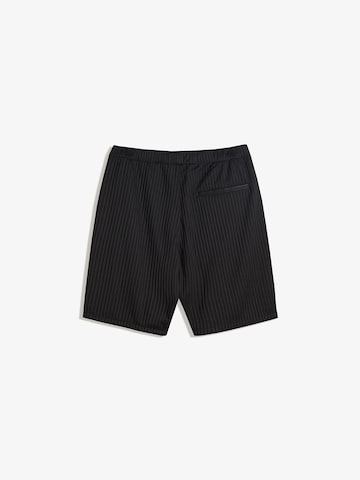Loosefit Pantalon Bershka en noir
