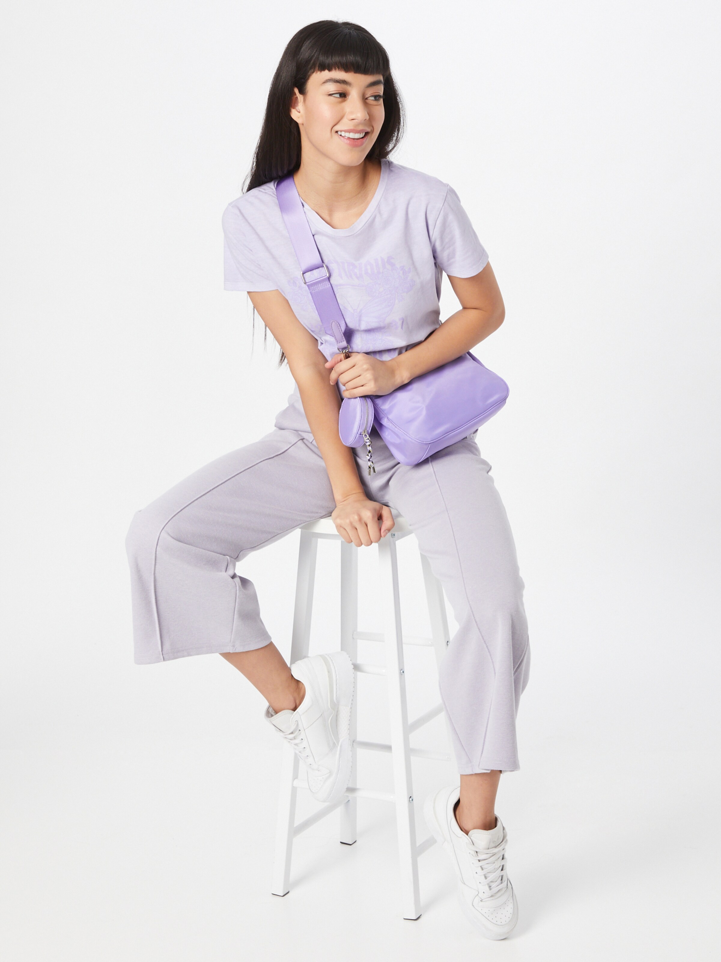Frauen Shirts & Tops JDY T-Shirt 'FAROCK' in Lila, Lavendel - XJ91503 Frauen Shirts & Tops JDY T-Shirt 'FAROCK' in Lila, Lavendel - XJ91503