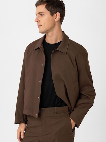 Veste mi-saison 'Godric' Antioch en marron