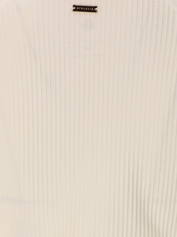 T-shirt fonctionnel Athlecia en blanc