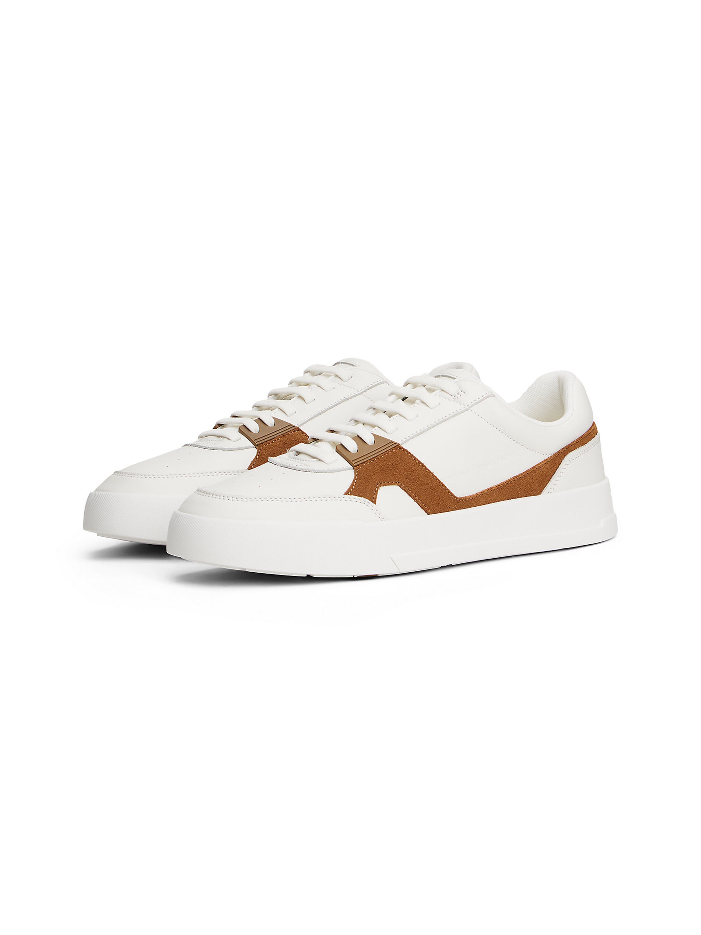 TOMMY HILFIGER Sneaker in Weiß