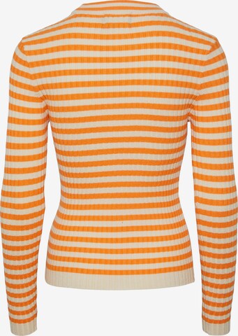 PIECES - Pullover 'Crista' em laranja