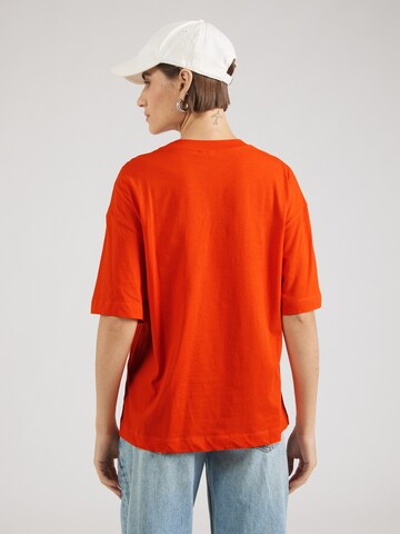 PIECES T-Shirt 'PCMAUDE' in Rot
