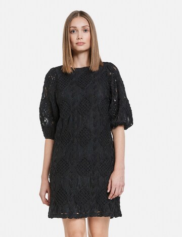 Robe TAIFUN en noir : devant