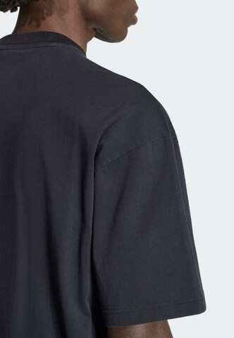 ADIDAS ORIGINALS T-Shirt 'Elevated' in Schwarz