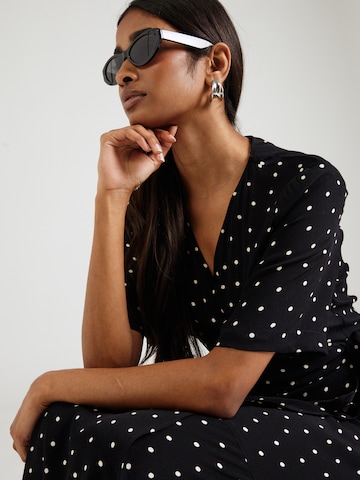 Rochie de la & Other Stories pe negru