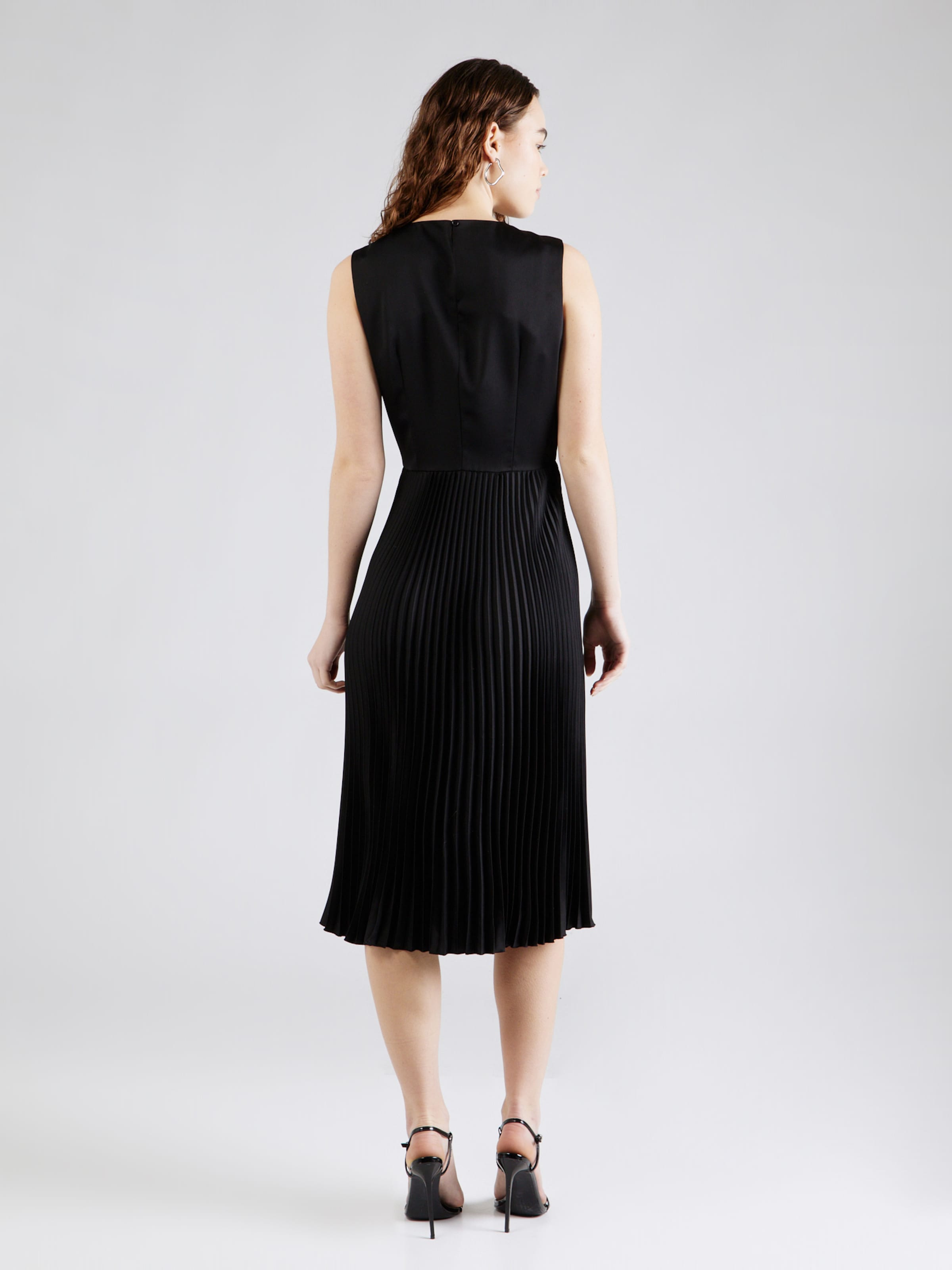 Tubino nero benetton shop
