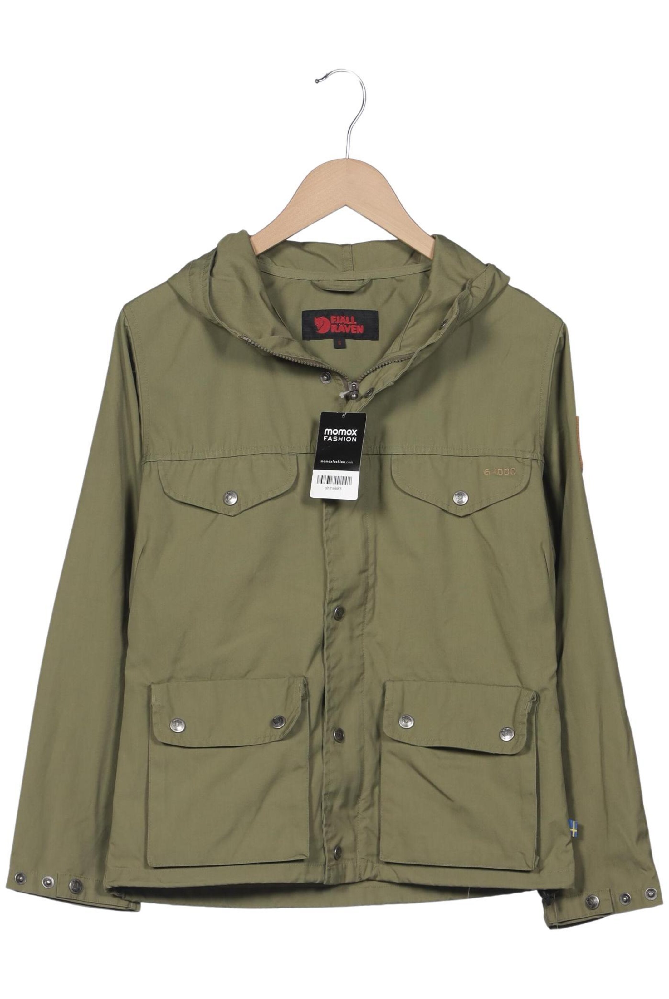 Fjällräven Jacket & Coat in S in Green: front