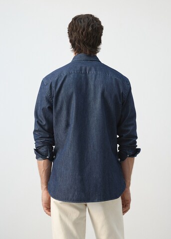 MANGO MAN Regular fit Button Up Shirt 'Chali' in Blue