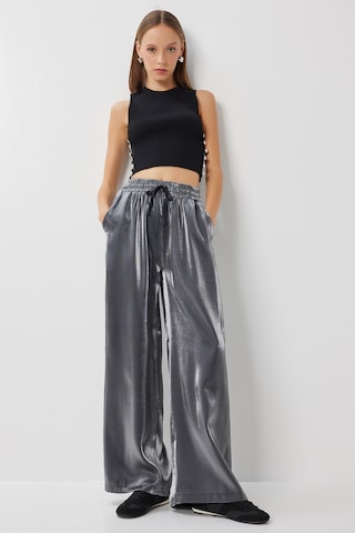 Happiness İstanbul Wide Leg Bukser i grå