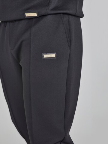 Effilé Pantalon SikSilk en noir