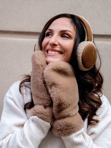 LOEVENICH Fäustlinge in Bronze: Vorderseite