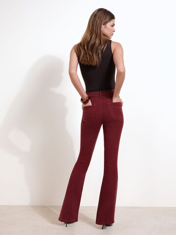 Friends Like These Boot cut Jeans in Red
